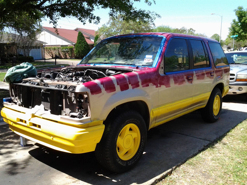 Illustration for article titled How To Build A Painstakingly Perfect Jurassic Park Ford Explorer
